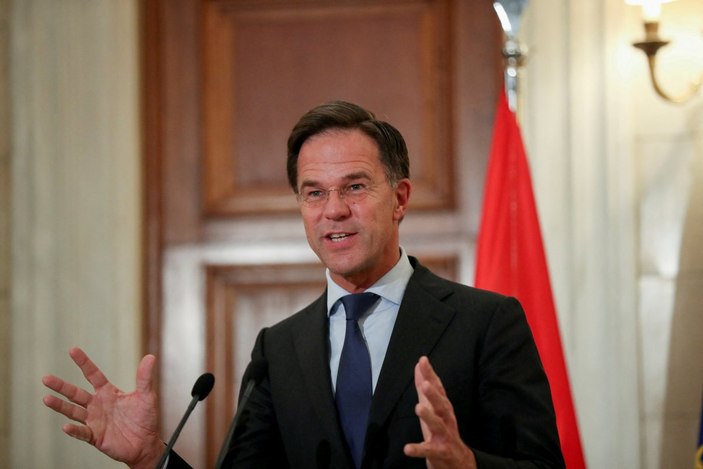 Hollanda'da hükümeti kurma görevi dördüncü kez Rutte'de