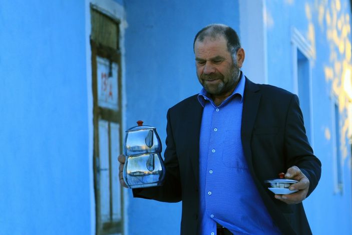 i Gümüşhane'de çay içmeye doyamayan adam görenleri şaşırtıyor