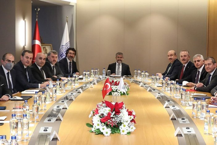 Nureddin Nebati, Türkiye Bankalar Birliği ile toplantı yaptı