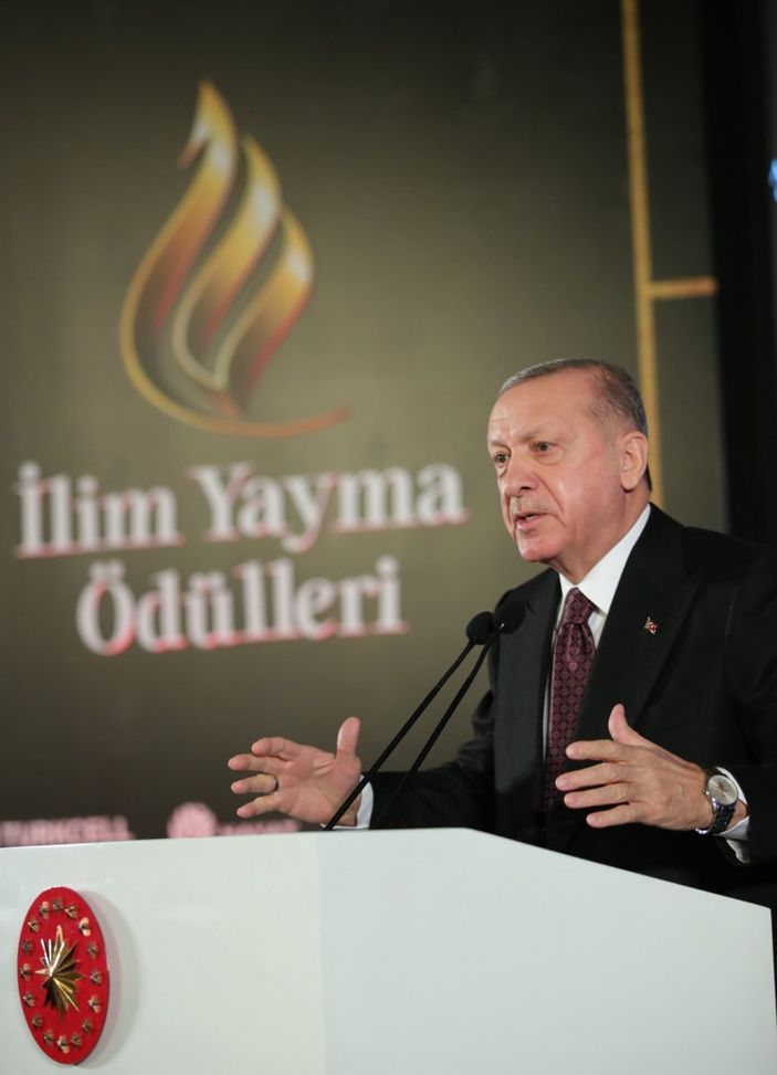 Cumhurbaşkanı Erdoğan 2021 İlim Yayma Ödülleri Töreni'nde