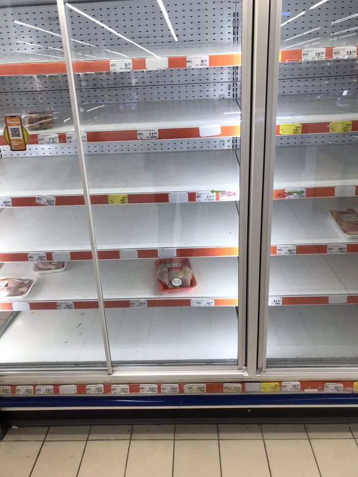 Edirne'de market rafları boşaldı