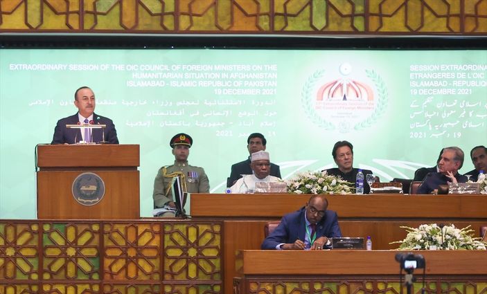 a Mevlüt Çavuşoğlu: Taliban herkesin haklarını korumalı