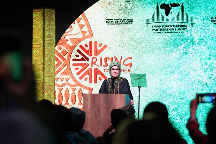 a Emine Erdoğan, Afrikalı First Lady'lerle görüştü