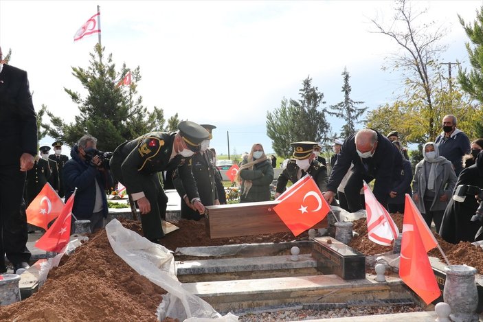 Kıbrıs'ın 11 çocuk şehidi, defnedildi