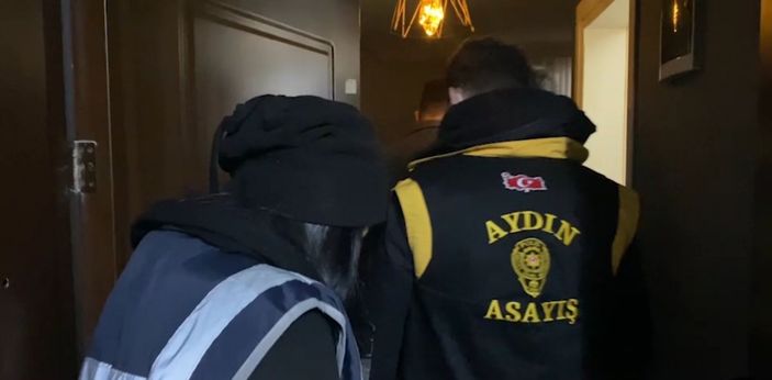 i Aydın'da masaj salonlarına fuhuş operasyonu: 14 gözaltı