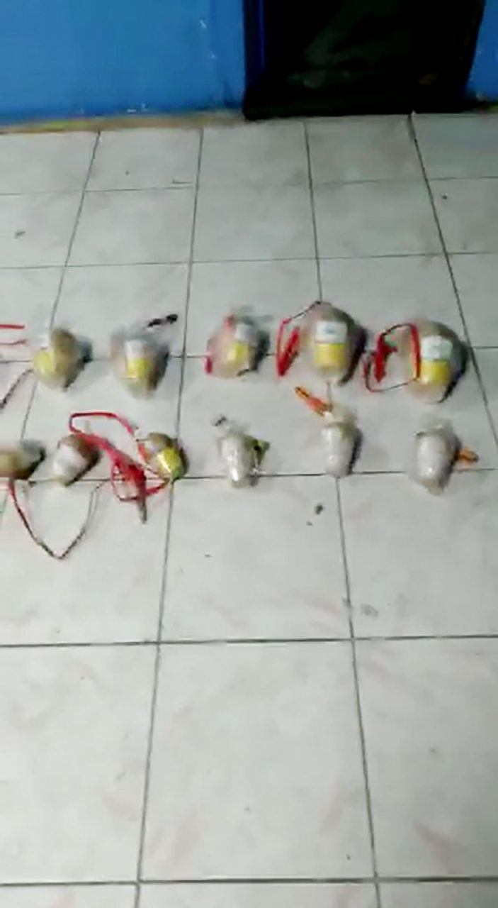 Erzurum’da, havai fişekleri bomba zannedip polise götürdüler