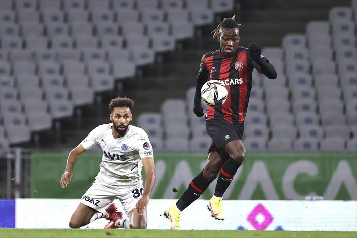 İlker Yağcıoğlu: Fenerbahçeli futbolcular utanmalı