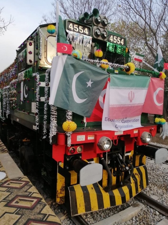 İslamabad-Tahran-İstanbul demir yolu hattında yük taşımacılığı yeniden başladı