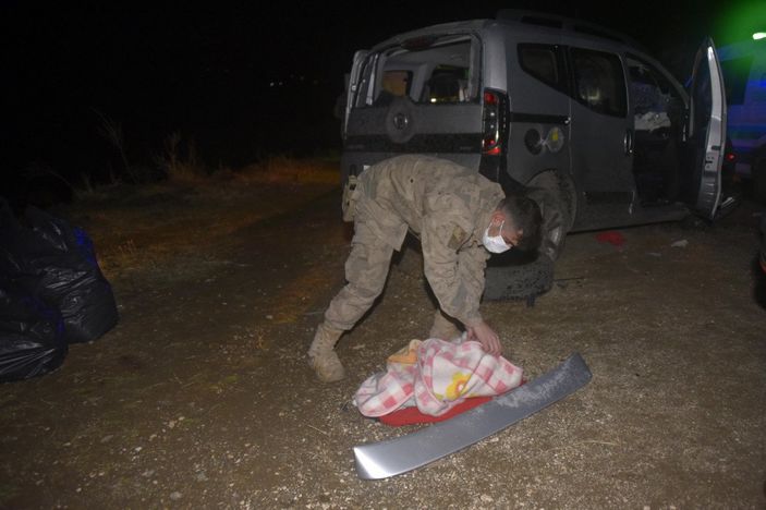 Şanlıurfa'da araç uçuruma düştü: 2 ölü 6 yaralı