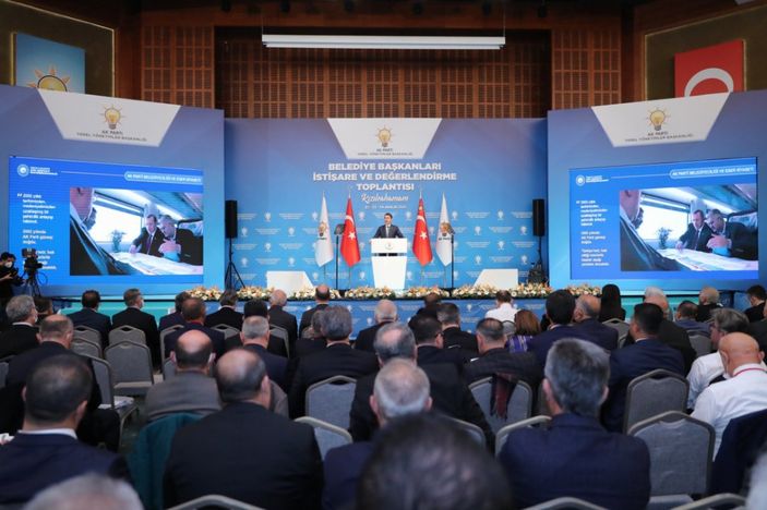 Murat Kurum’dan belediye başkanlarına: Projeleri hazırlayıp, sunun