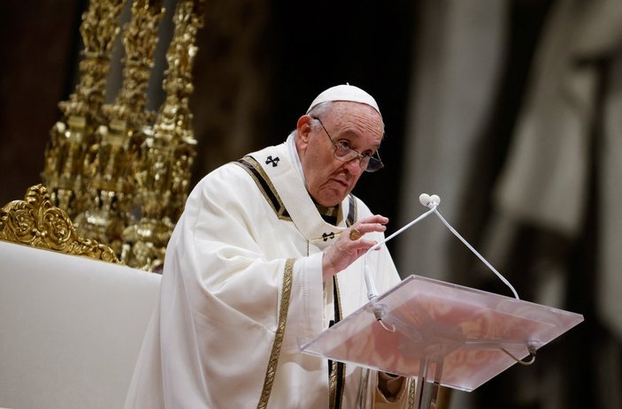 Papa Franciscus, Noel mesajında krizlere karşı diyalog çağrısı yaptı