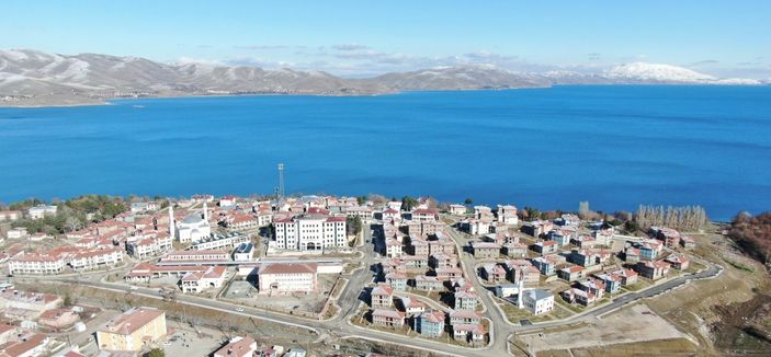 i Elazığ'daki depremin merkez üssü Sivrice'de, TOKİ konutları tamamlandı