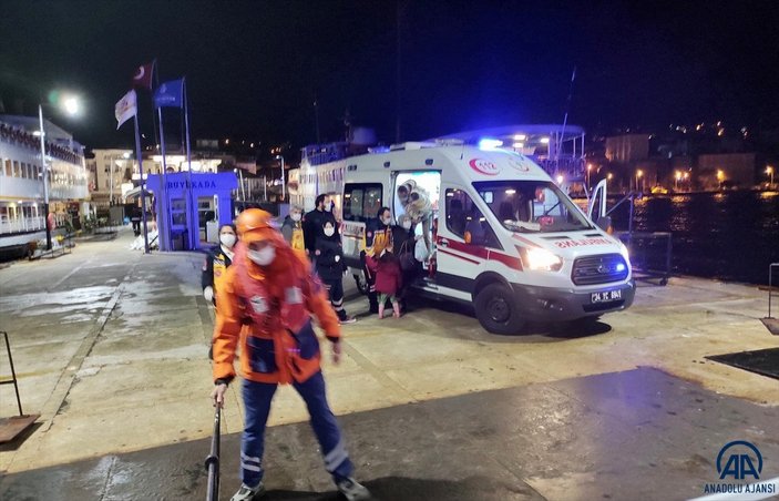 Büyükada’da hastalanan bebeğin imdadına Kıyı Emniyeti yetişti