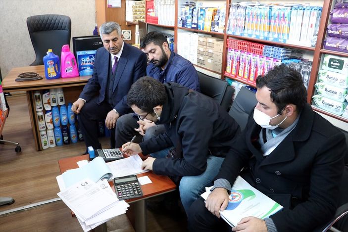 a Ekiplerden marketlerde 'fahiş fiyat ve kur indirimi' denetimi