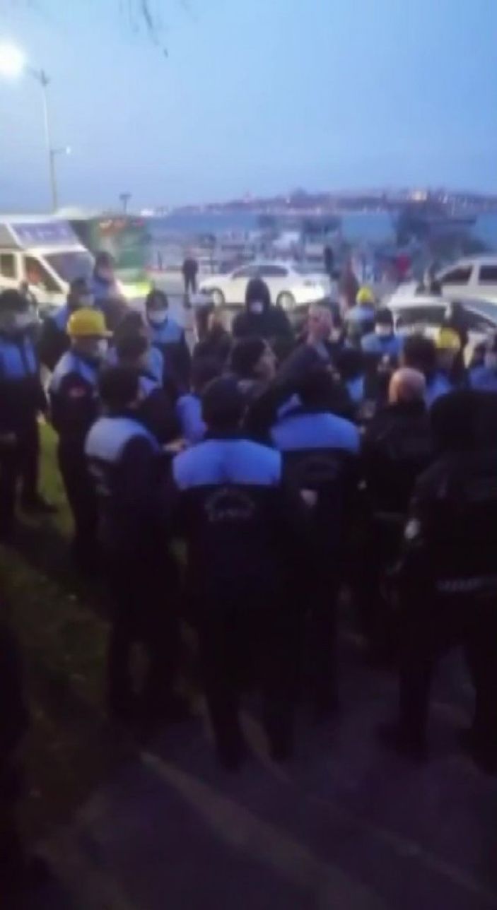 i Üsküdar'daki kafeler için yıkım kavgası