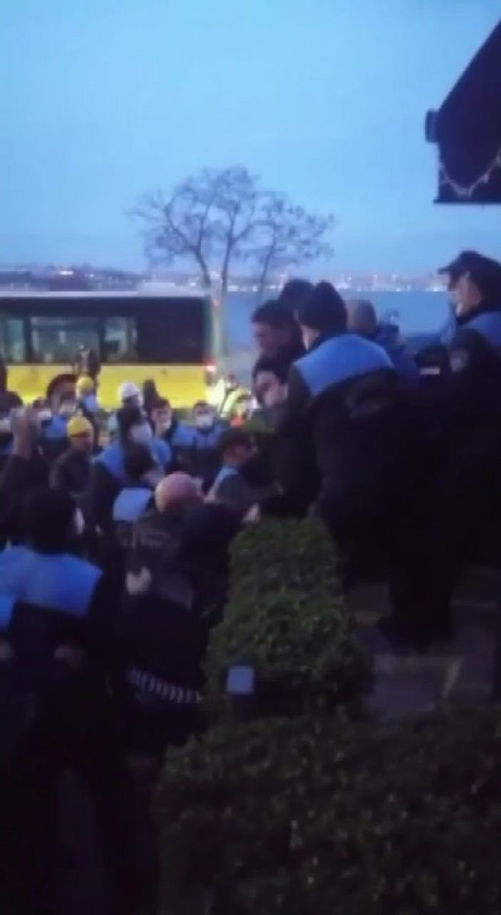 i Üsküdar'daki kafeler için yıkım kavgası