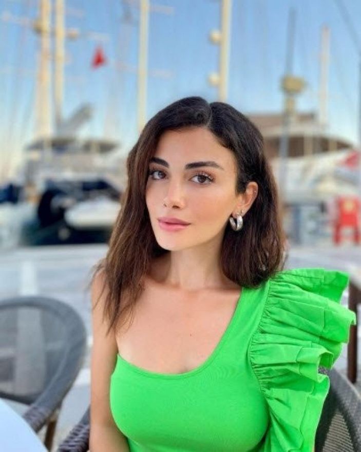 Yemin'den sonra yüzü gülmemişti! Özge Yağız bakın hangi bomba projeyle dönüyor