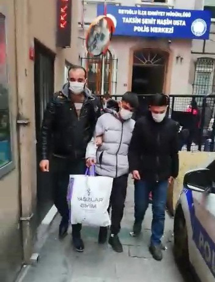 Beyoğlu’nda omuz atma kavgasında Amerikalı turist öldürüldü