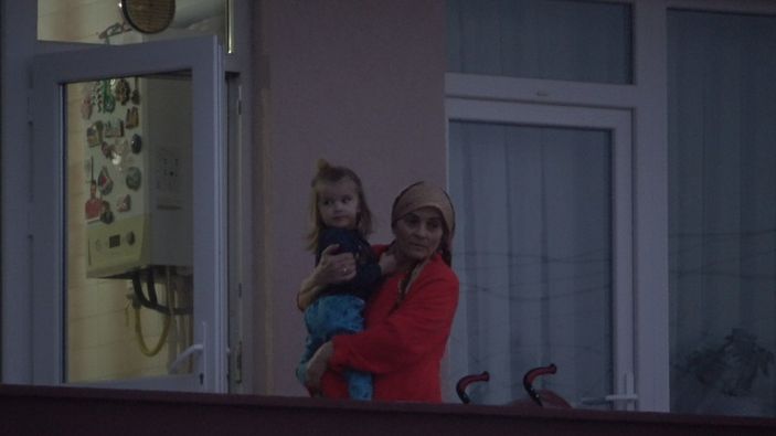 i Kırklareli’nde dere taştı, mahsur kalanlar iş makinalarıyla kurtarıldı