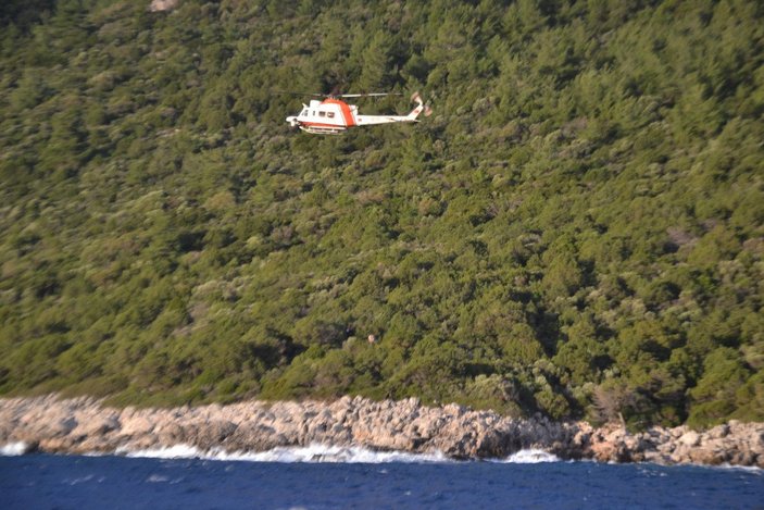 İzmir'de göçmen teknesi battı: 2 ölü