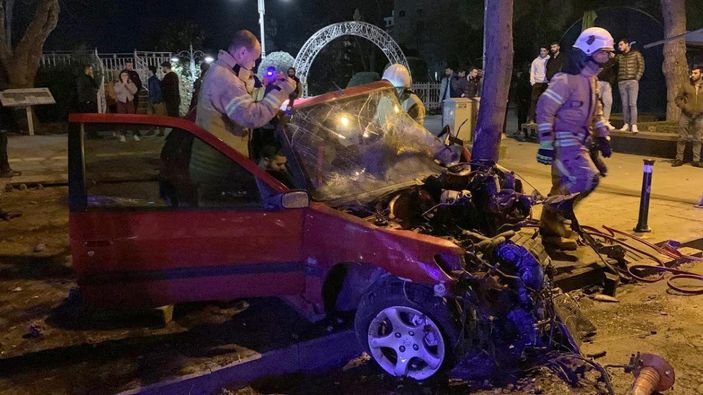 İstanbul'da metrobüsün motor kısmında yangın