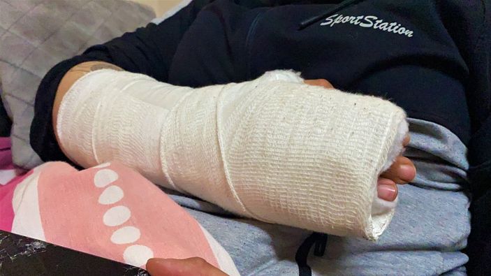 Kocaeli’de kadın kuryeyi darbedenler yakalandı