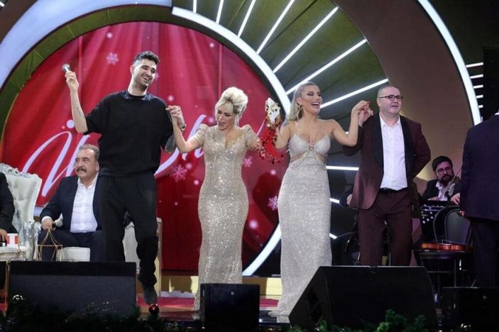 Yılbaşında İbo Show'a kimler geliyor? İşte 2022 Yılbaşı Özel konukları