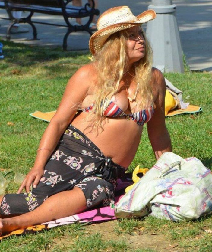 Salako'nun biricik aşkı Emine'nin değişimi 'Yıllar acımamış' dedirtti! İşte Meral Zeren'in son hali