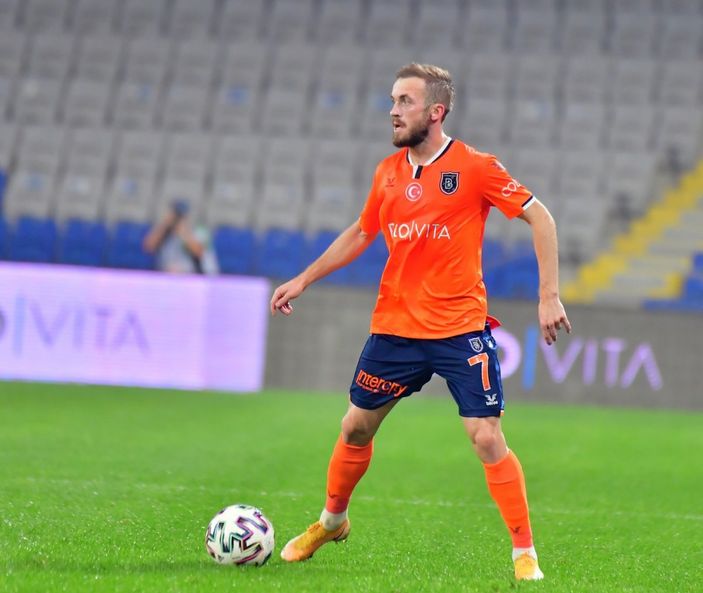 Edin Visca, Trabzonspor ve Fenerbahçe'nin hedefinde