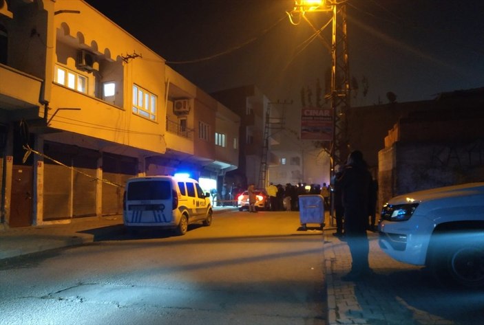 Batman'da silahlı saldırı: 1 bekçi şehit, 1 polis yaralı