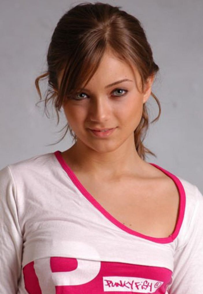 Tanımak imkansız! Aziz'in Dilruba'sı Damla Sönmez'in eski halini görenler gözlerine inanamadı