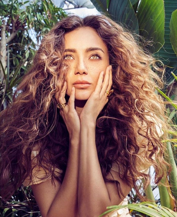 Tanımak imkansız! Aziz'in Dilruba'sı Damla Sönmez'in eski halini görenler gözlerine inanamadı