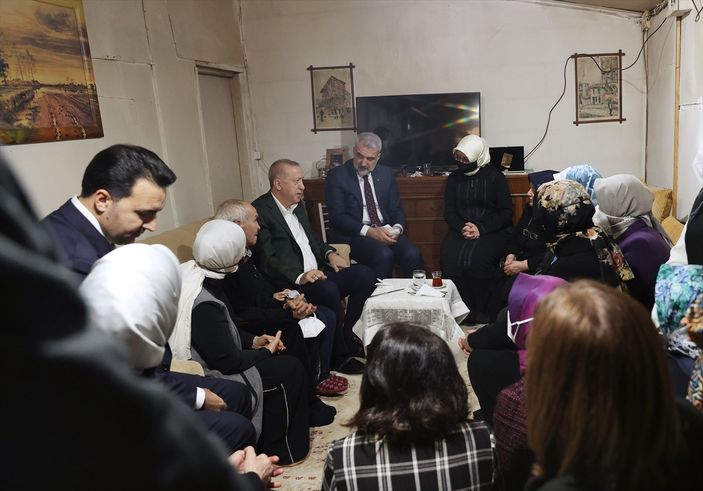a Cumhurbaşkanı Erdoğan, Hatem Kurt’u evinde ziyaret etti