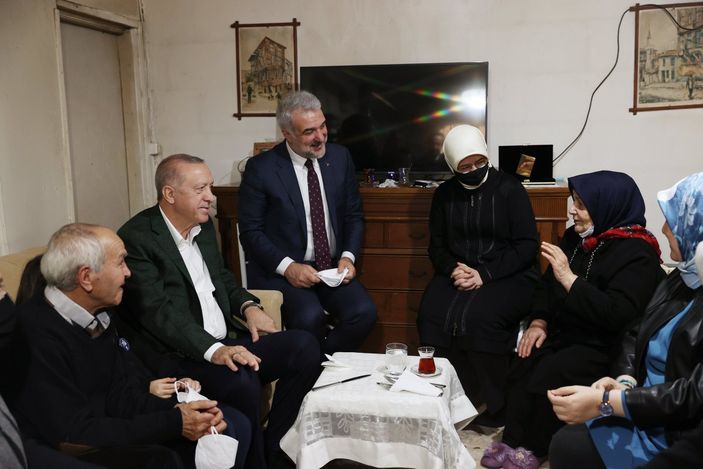 a Cumhurbaşkanı Erdoğan, Hatem Kurt’u evinde ziyaret etti