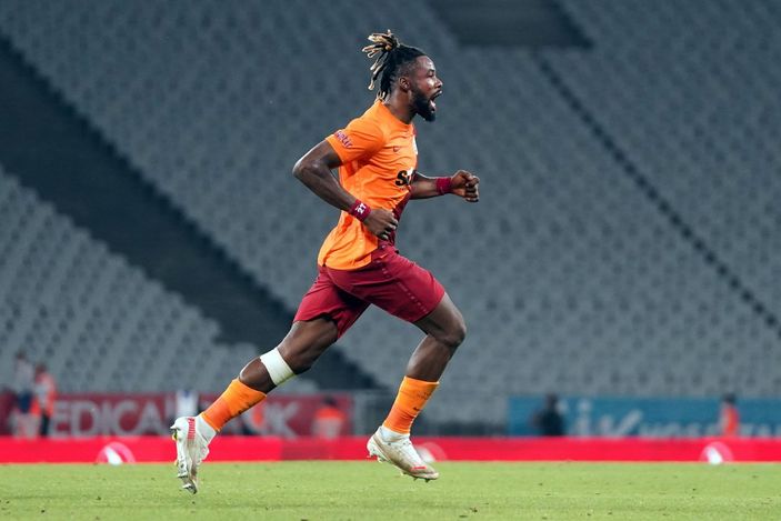 Luyindama, Royal Antwerp ile anlaştı