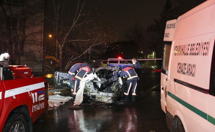 a Ankara'da kaza yapıp yanan otomobilin sürücüsü öldü