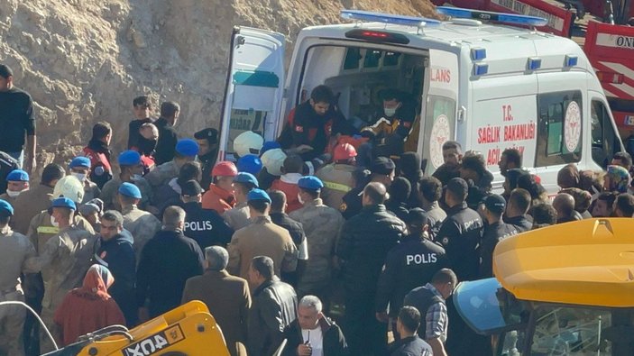 Mardin’de çöken kaçak inşaatın sahibi tutuklandı