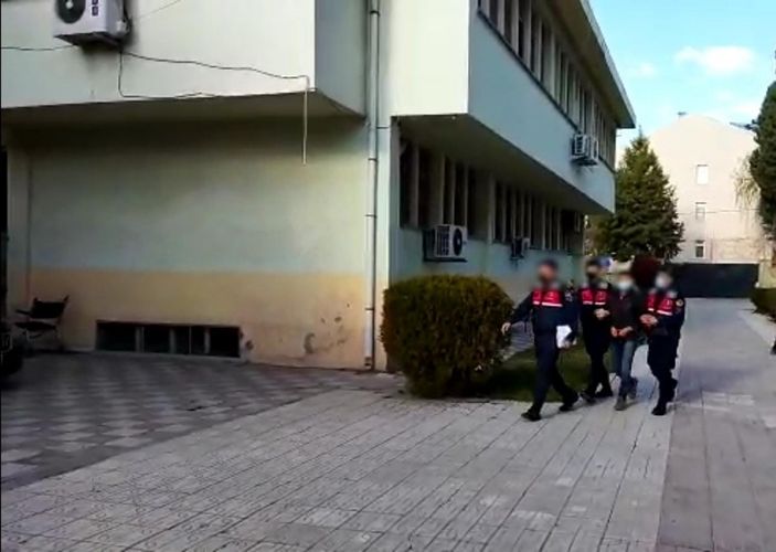 i Denizli'de sevgilisinin babasına kızıp yangın çıkardı