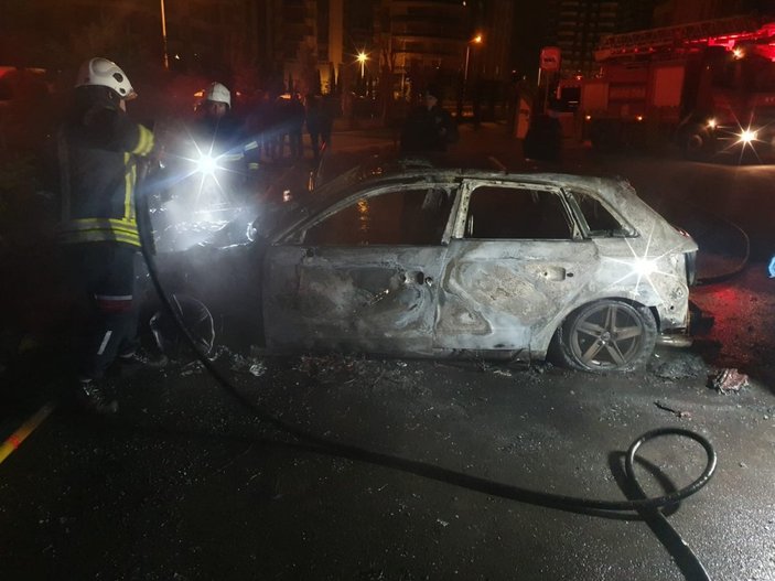 Niğde'de çaldığı otomobili ateşe verdi