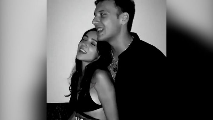 Zeynep Bastık ve Tolga Akış boşanıyor