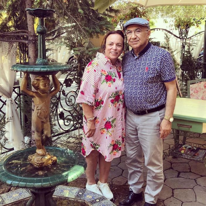 Ekranların psikiyatristi Arif Verimli'nin eşi güzelliğiyle büyüledi! 44 yıl süren birliktelik...