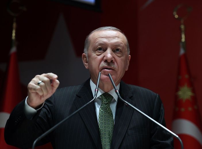 Cumhurbaşkanı Erdoğan'dan Özgür Özel'e: Senin zihniyetin çağ dışı