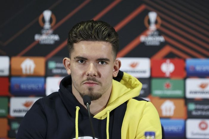 Ferdi Kadıoğlu ve Fenerbahçe yeni sözleşme için anlaştı mı?