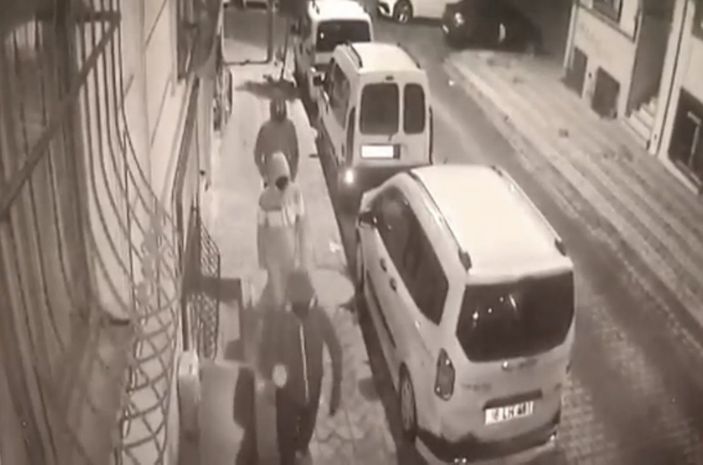 Sultangazi'de 250 bin liralık otomobil hırsızlığı