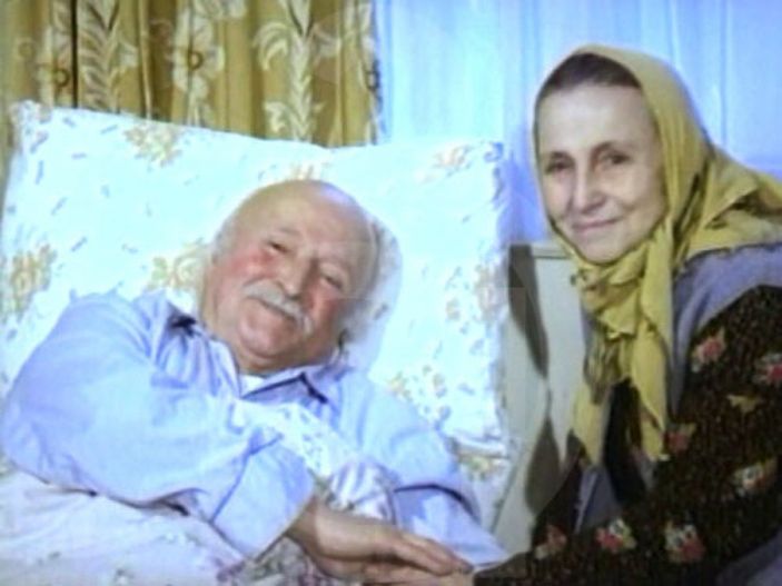 Türkan Şoray ve Kadir İnanır'la oynamıştı! Yeşilçam'ın tonton dedesi o ismin dayısı çıktı...
