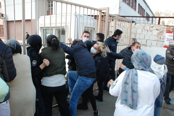 İzmir'de öğrencileri taciz eden kantincinin sözleşmesi feshedildi