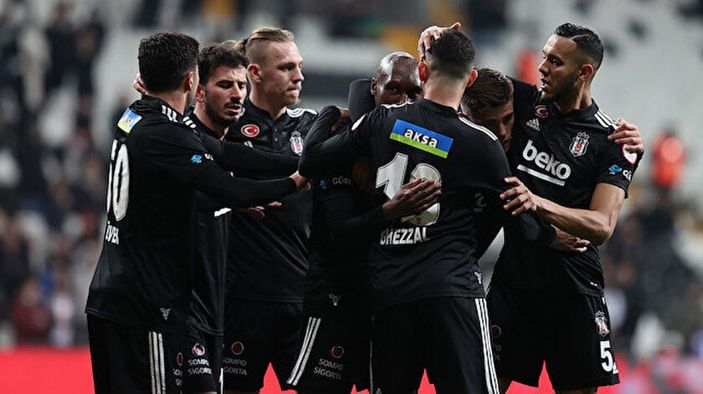 Beşiktaş, koronavirüs vakaları nedeniyle Rizespor maçının ertelenmesini isteyecek