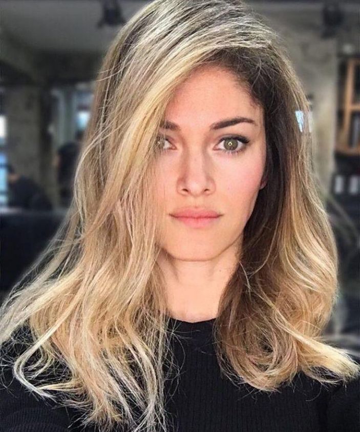 Güldür Güldür'ün Bilal'i Onur Buldu'nun öğretmen eşine bakın! Güzelliğiyle herkesi büyüledi