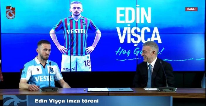Trabzonspor'da Edin Visca için imza töreni düzenlendi