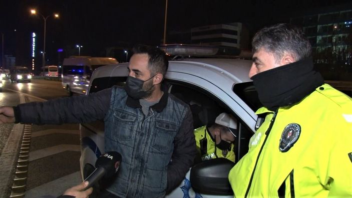 i Maltepe'de makas atarken bariyerlere daldı, aracı bırakıp kaçtı